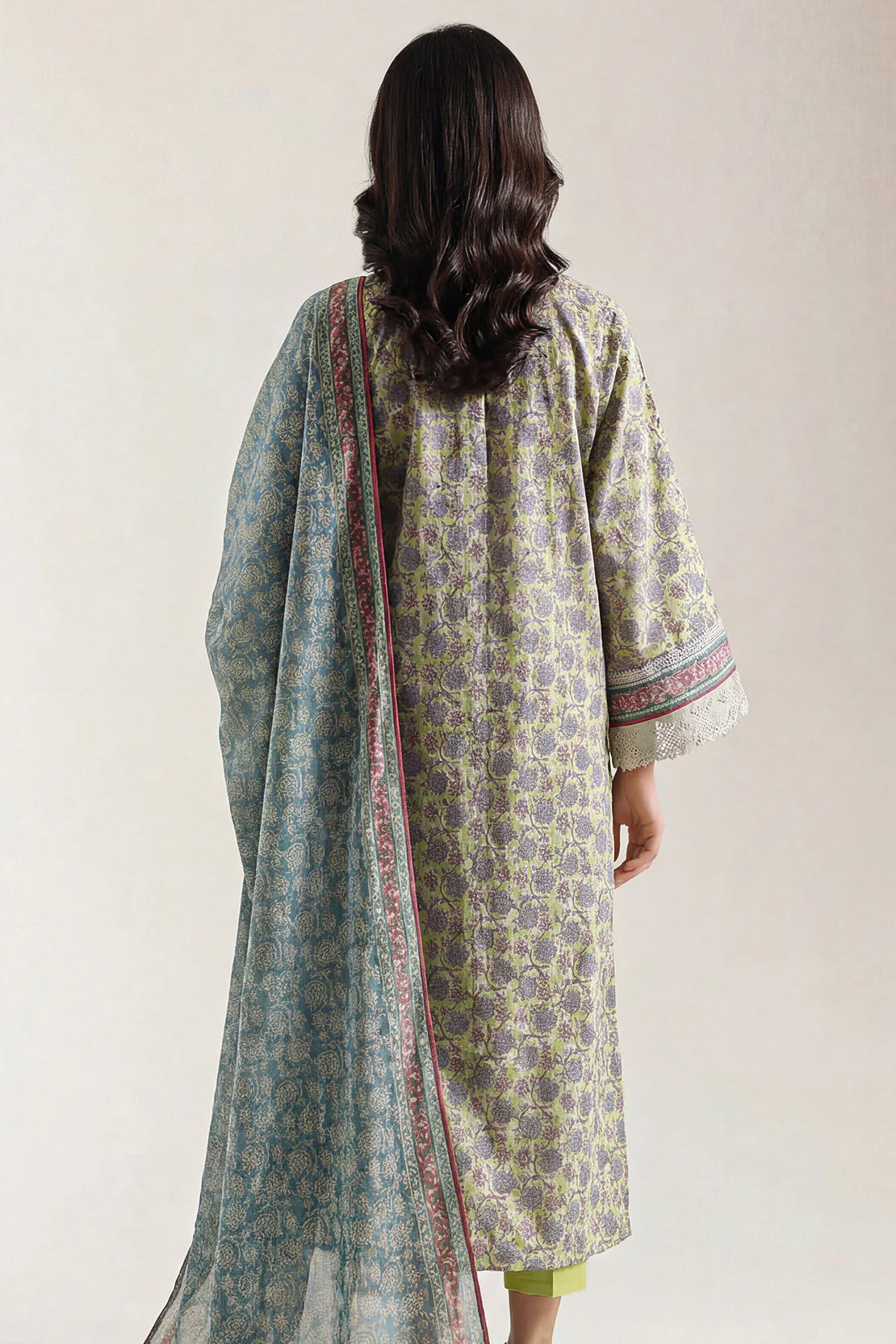 Unstitched Printed Lawn 3 Piece - Image 3