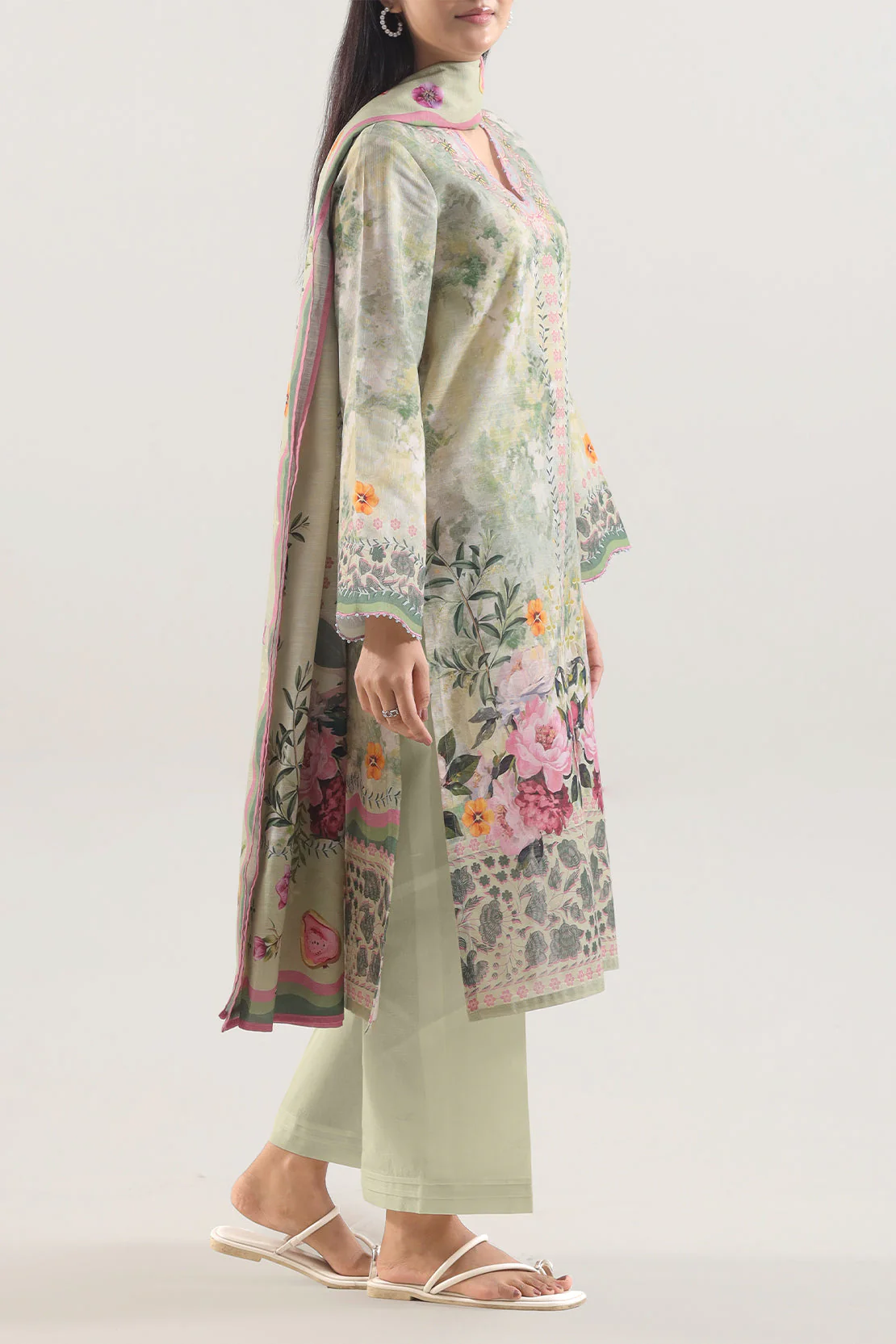 Unstitched Printed Lawn 3 Piece - Image 2
