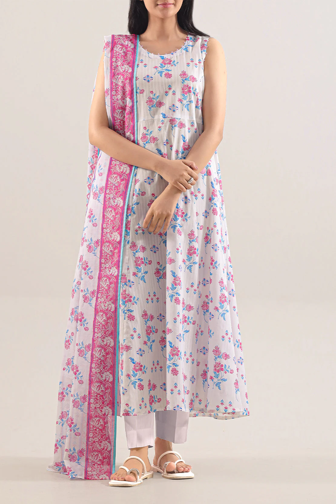 Unstitched Printed Lawn 3 Piece - Image 3