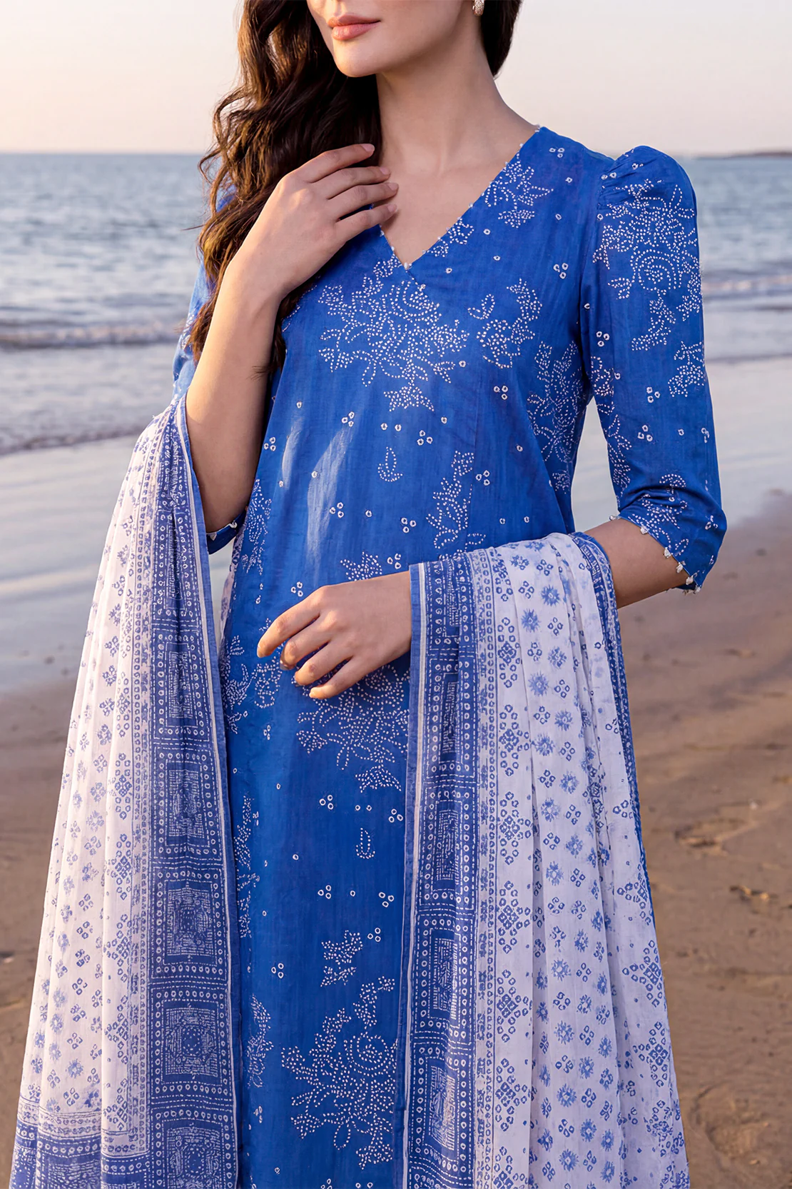 Unstitched Printed Lawn 3 Piece - Image 5