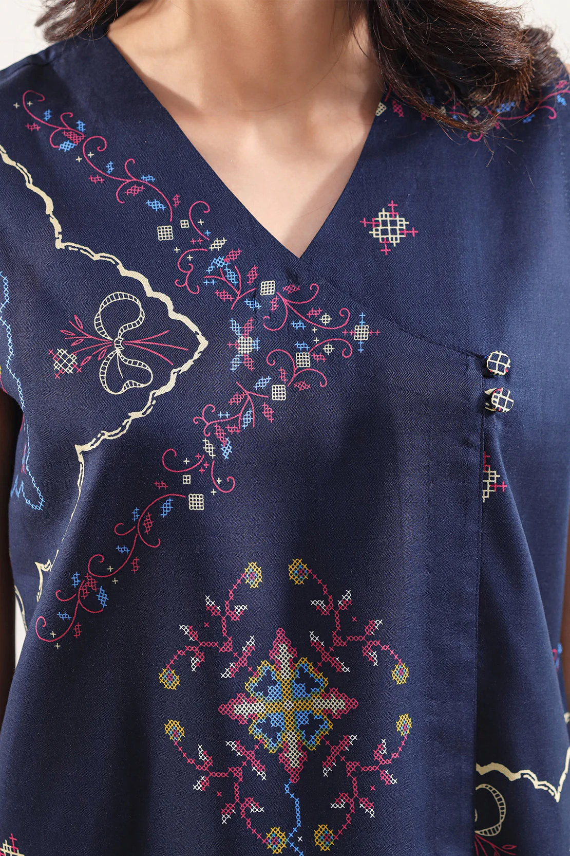 Unstitched Printed Lawn 3 Piece - Image 4