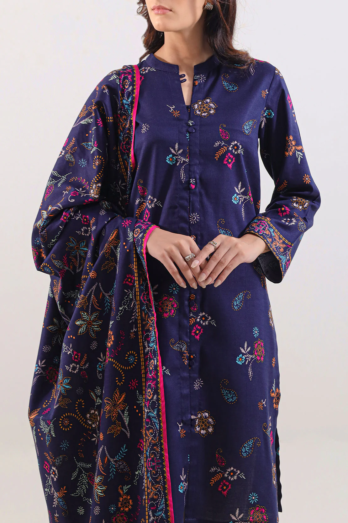 Unstitched Printed Lawn 3 Piece - Image 2