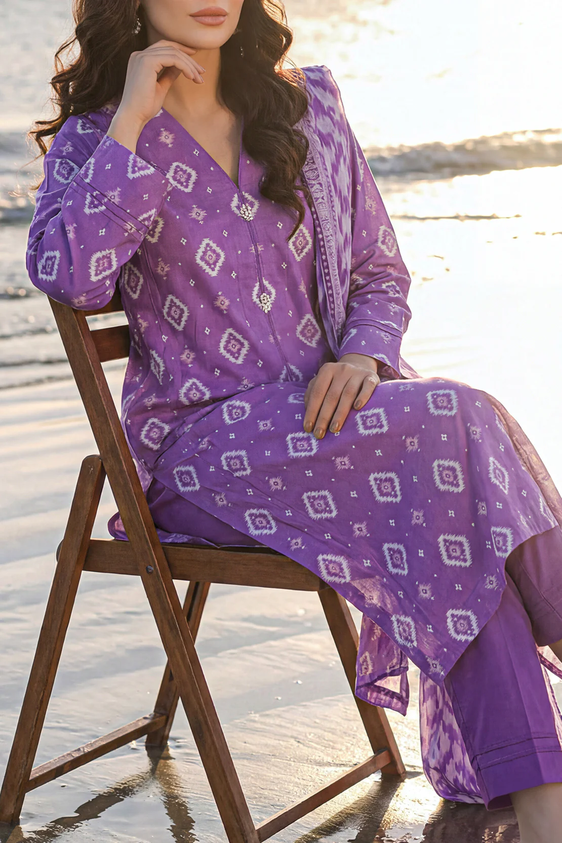 Unstitched Printed Lawn 3 Piece - Image 2