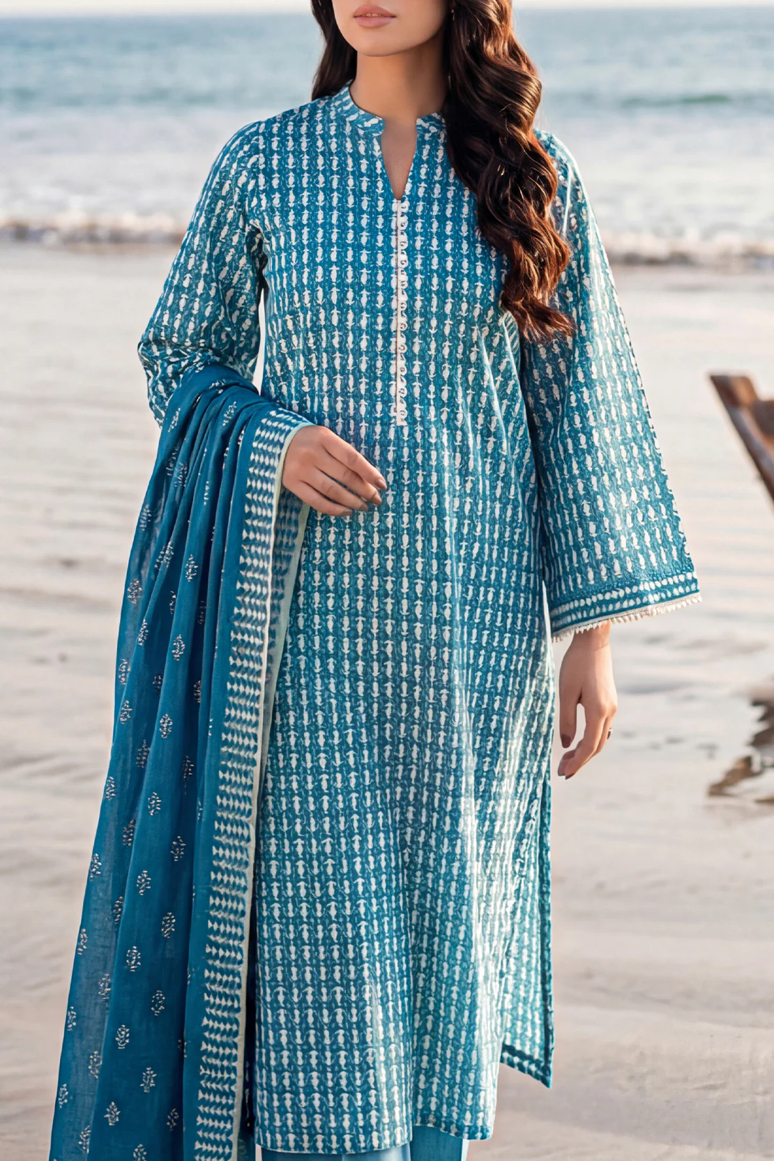 Unstitched Printed Lawn 3 Piece - Image 3