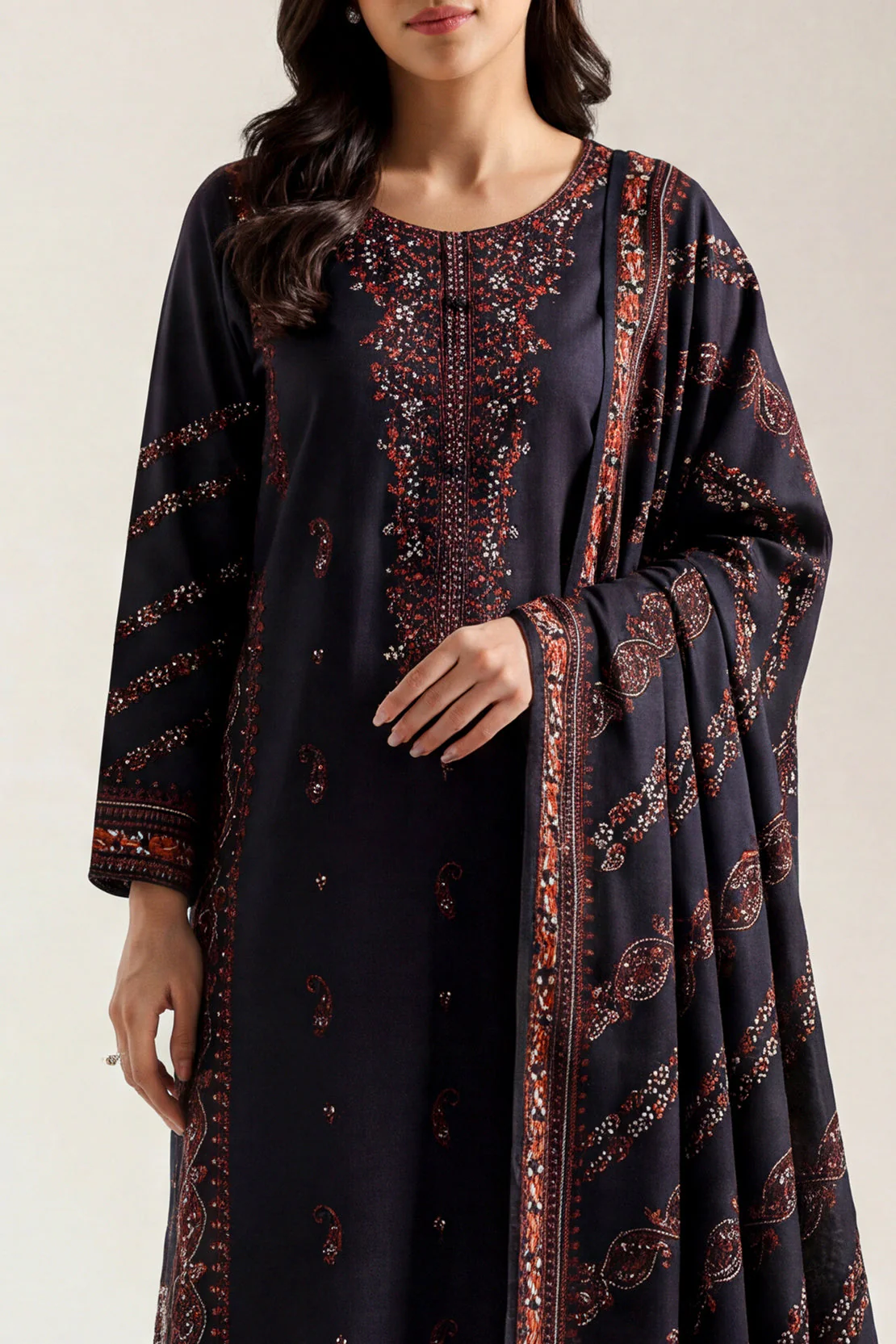 Unstitched Printed Lawn 3 Piece - Image 3