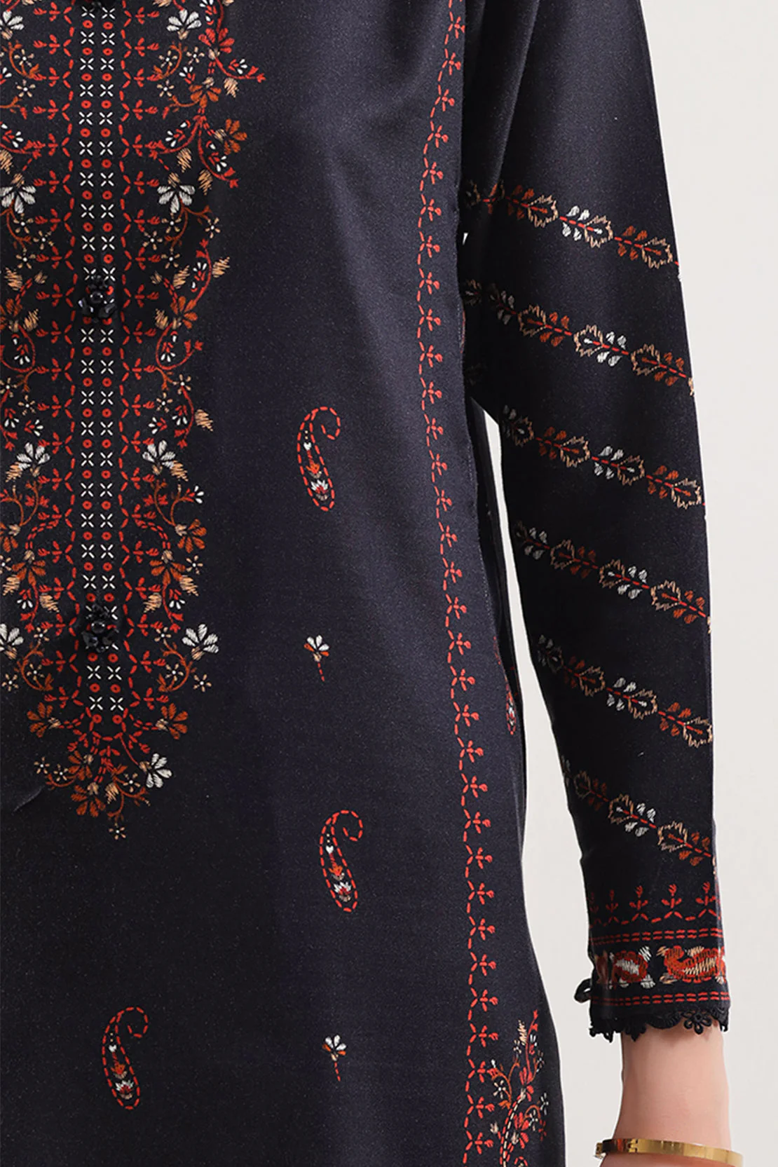 Unstitched Printed Lawn 3 Piece - Image 5