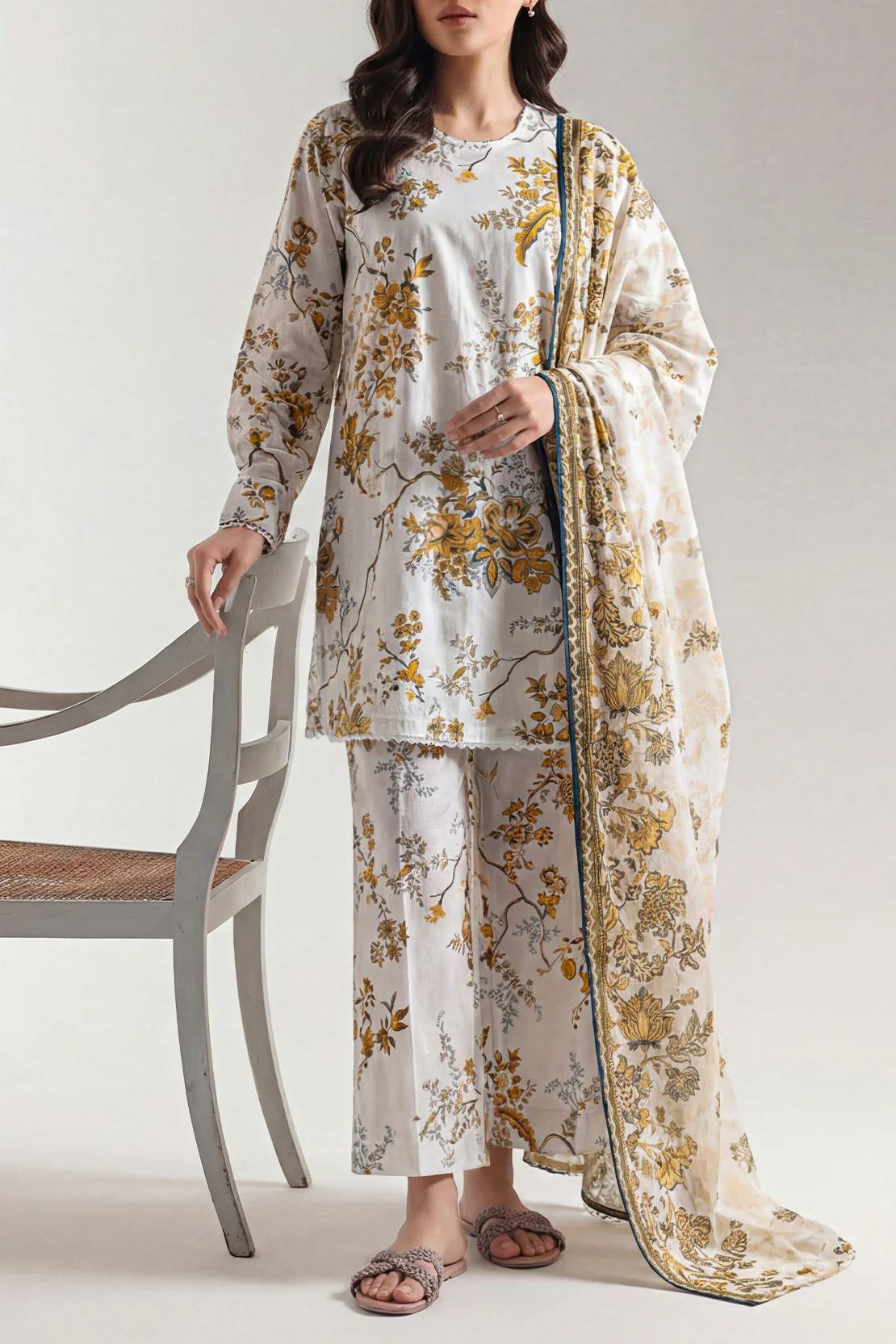 Unstitched Printed Lawn 3 Piece - Image 2