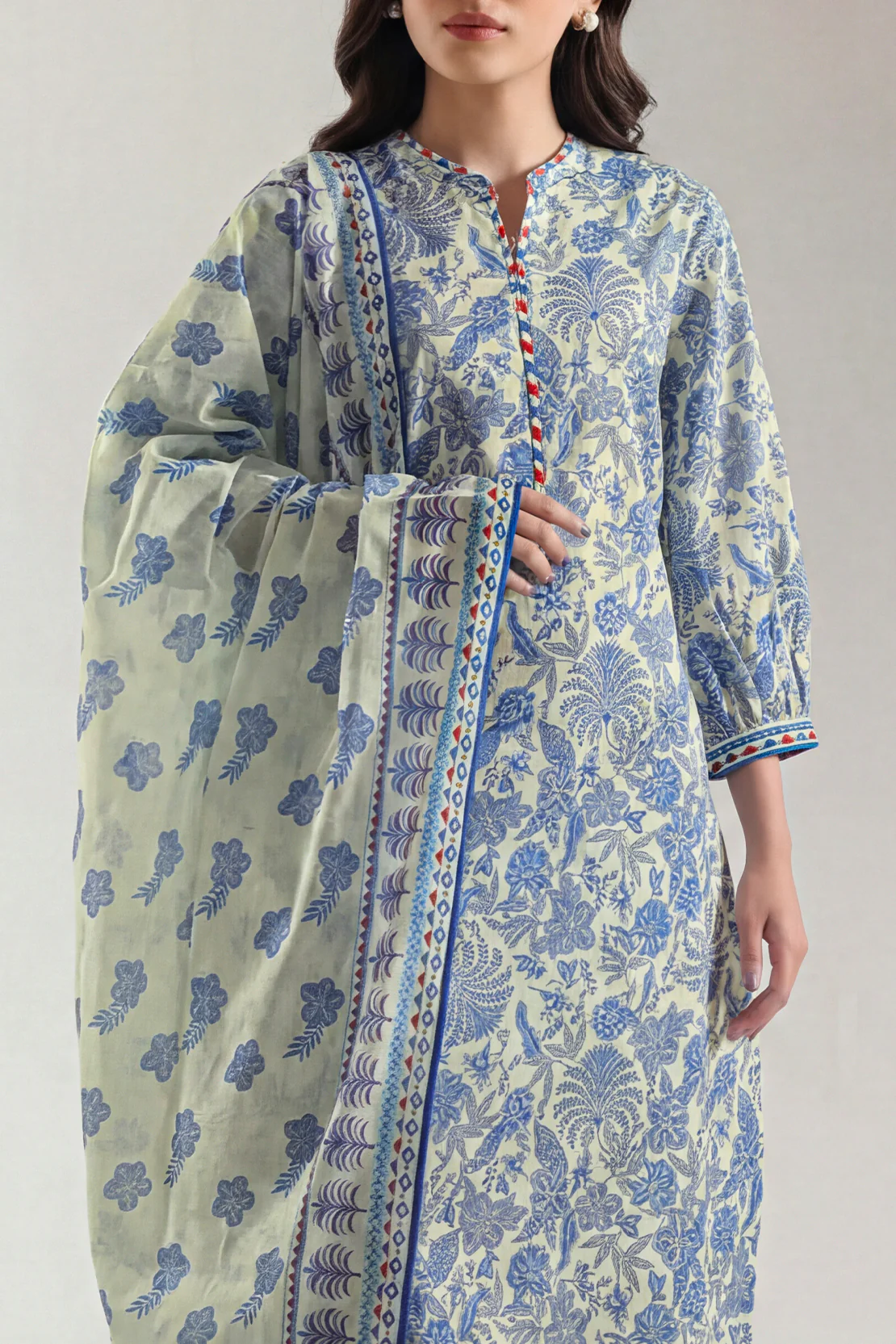 Unstitched Printed Lawn 3 Piece - Image 2