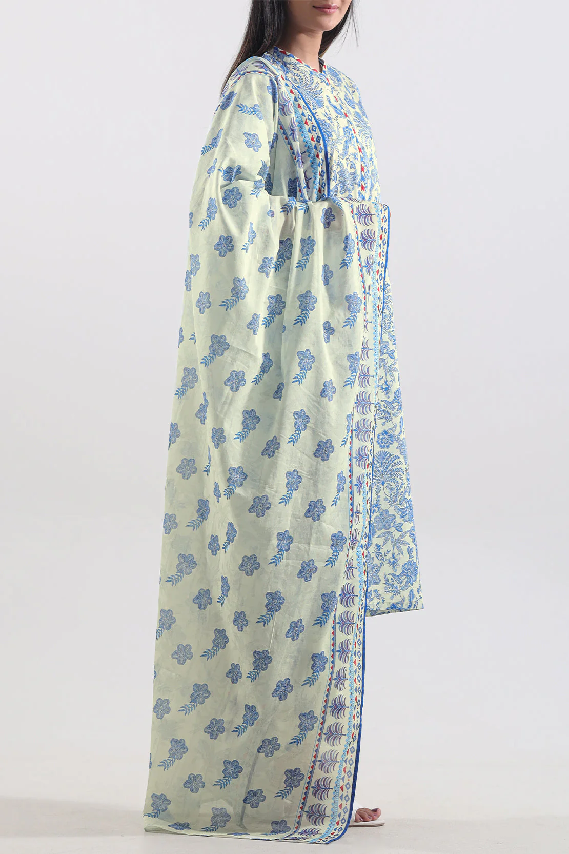 Unstitched Printed Lawn 3 Piece - Image 3