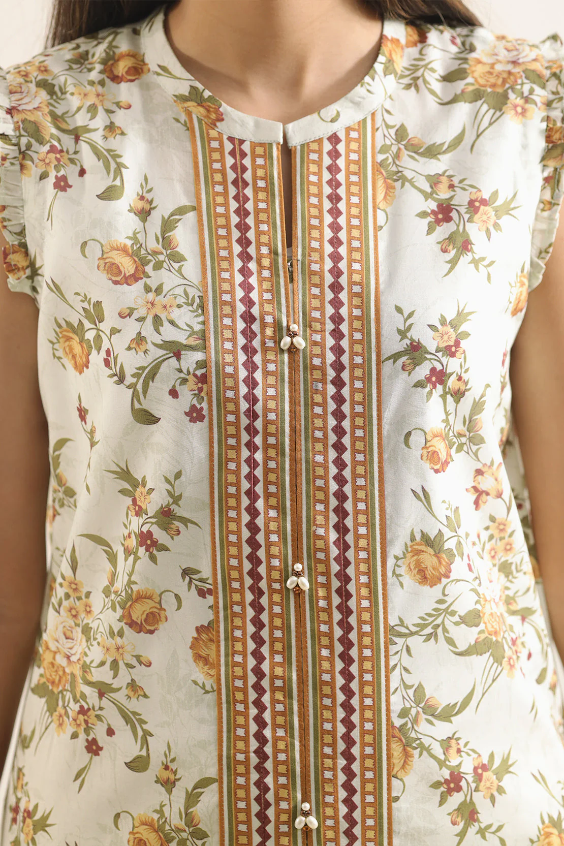 Unstitched Printed Lawn 3 Piece - Image 4