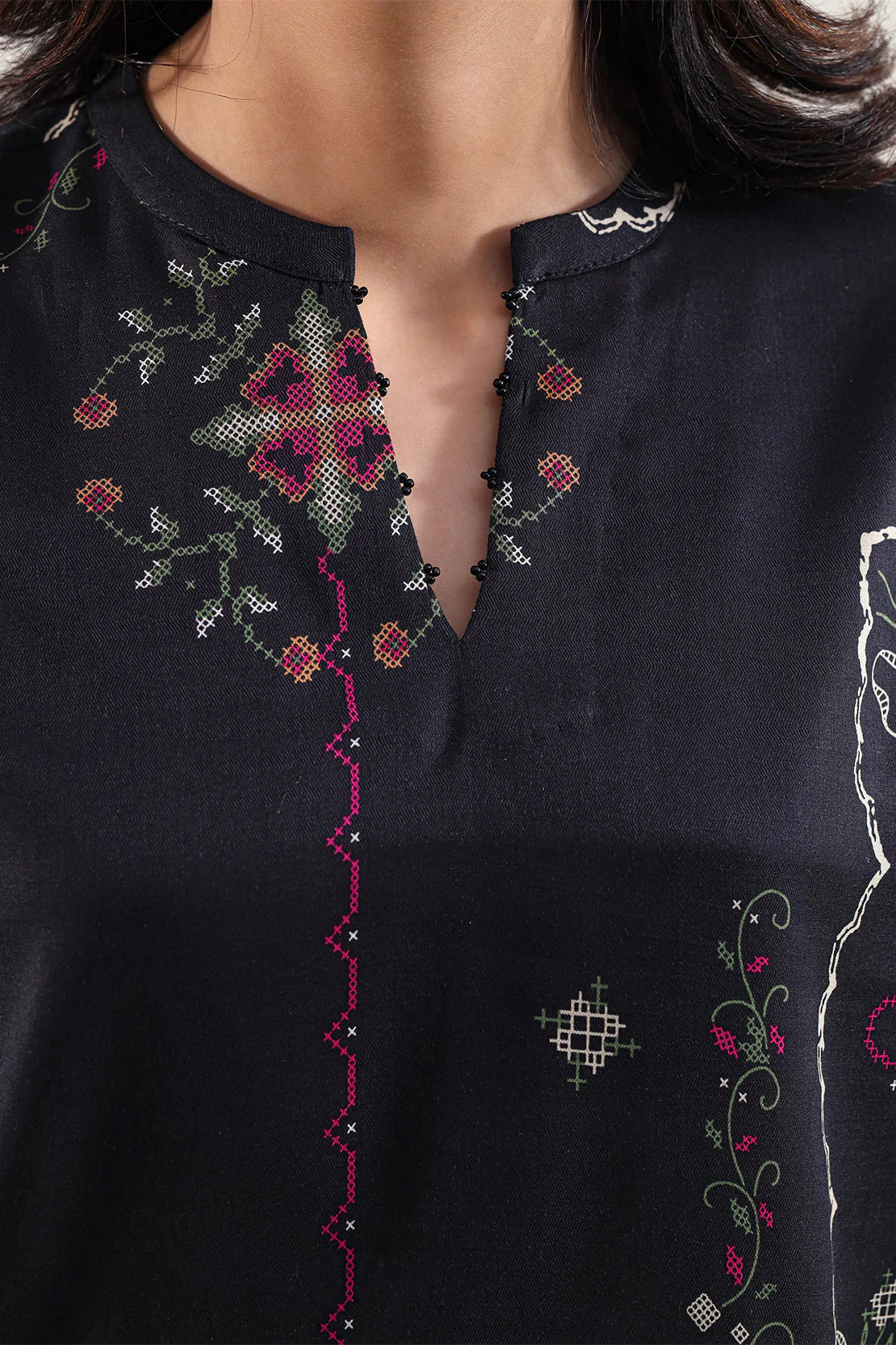 Unstitched Printed Lawn 3 Piece - Image 3
