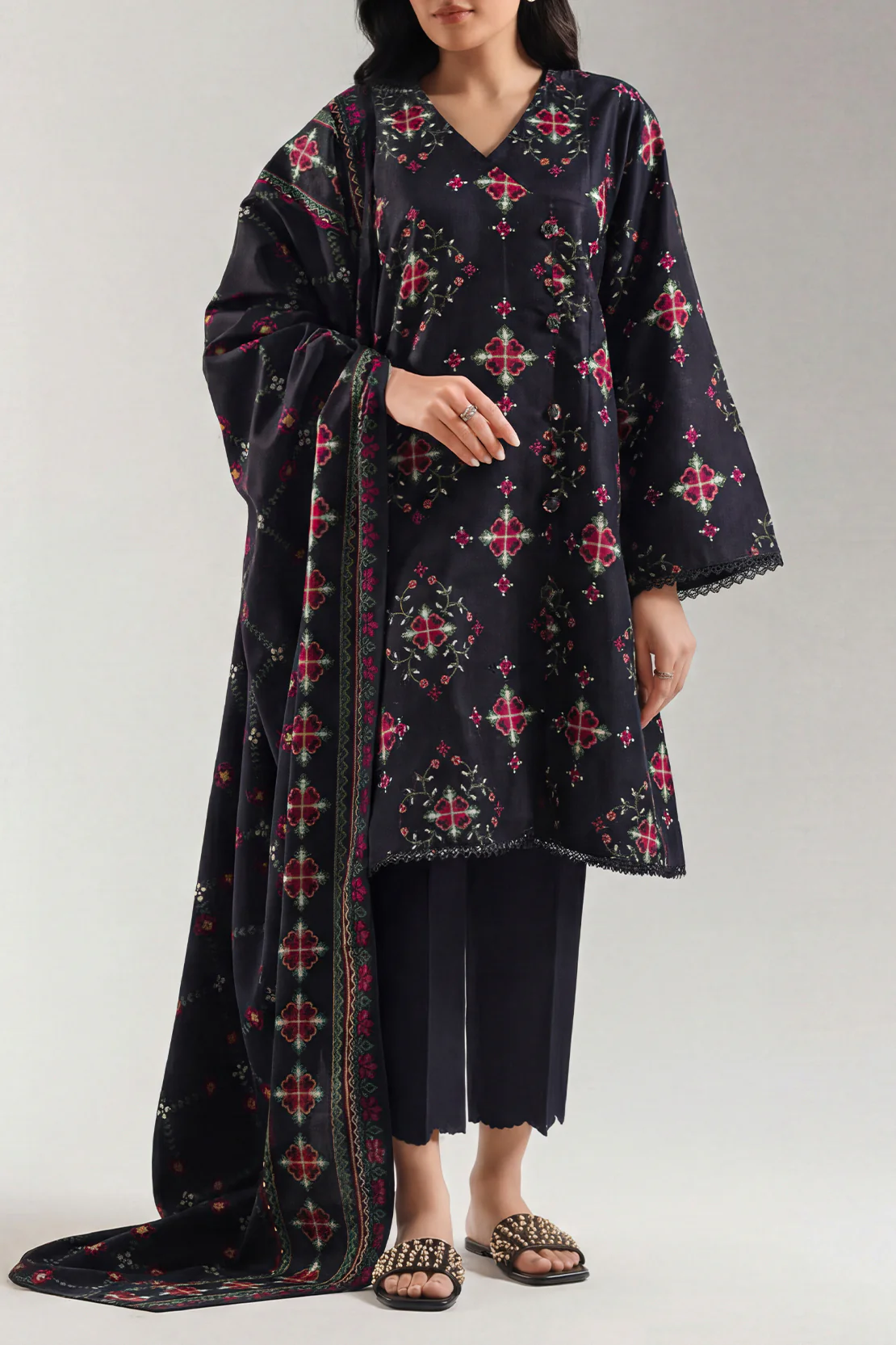 Unstitched Printed Lawn 3 Piece - Image 2