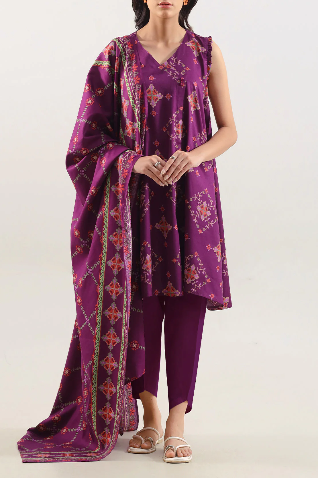 Unstitched Printed Lawn 3 Piece - Image 3