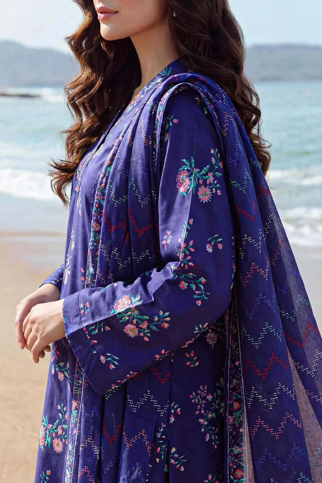 Unstitched Printed Lawn 3 Piece - Image 4