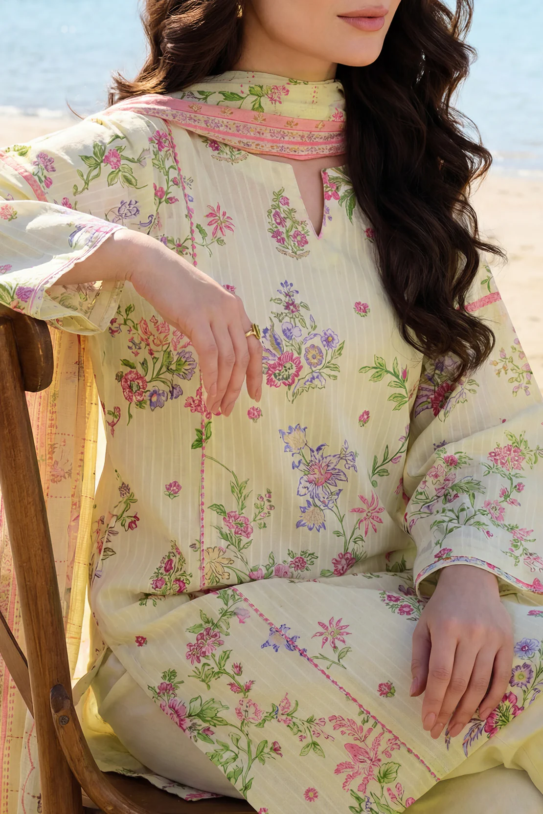 Unstitched Printed Lawn 3 Piece - Image 4