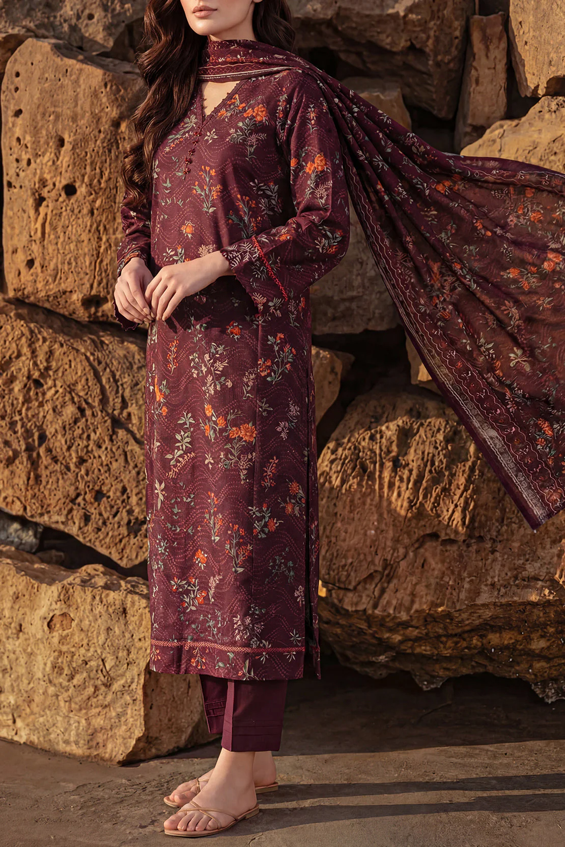 Unstitched Printed Lawn 3 Piece - Image 5