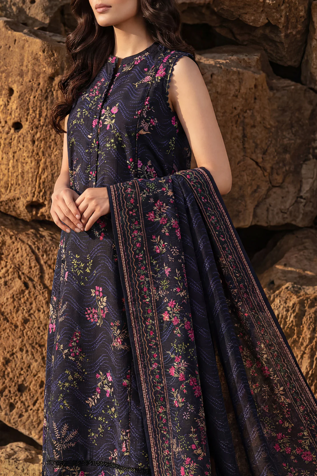 Unstitched Printed Lawn 3 Piece - Image 2