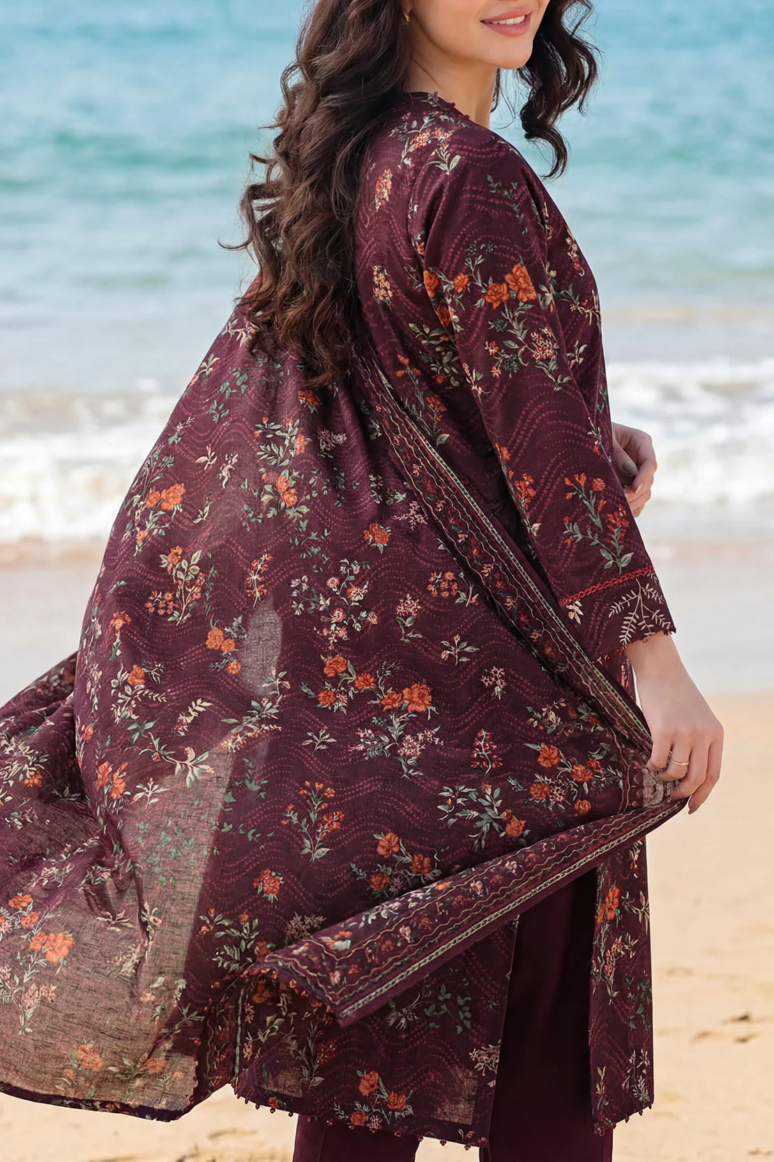 Unstitched Printed Lawn 3 Piece - Image 4