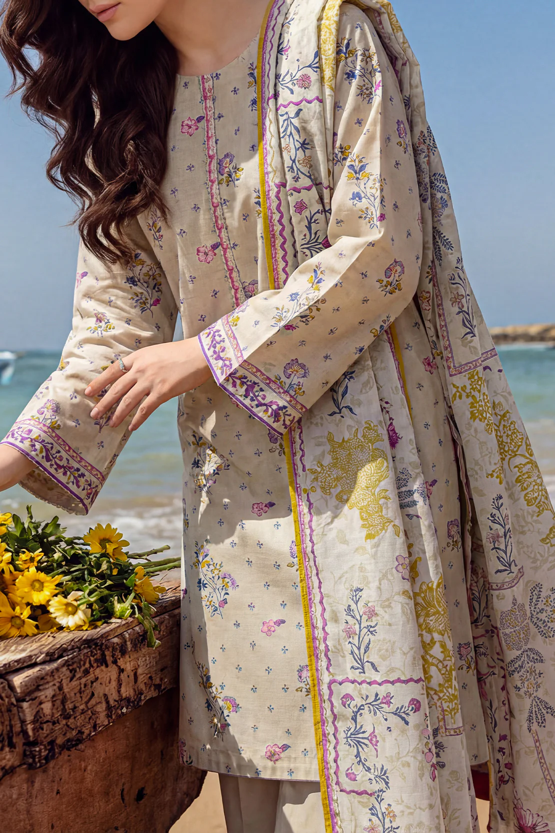 Unstitched Printed Lawn 3 Piece - Image 3