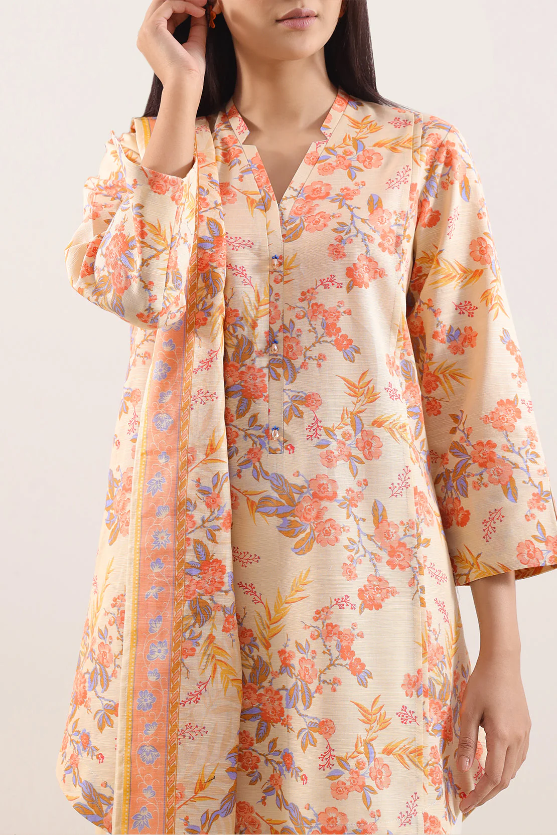 Unstitched Printed Lawn 3 Piece - Image 2