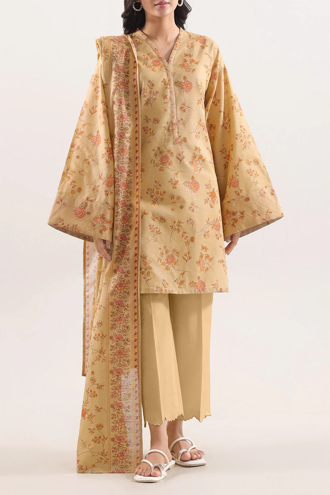 Unstitched Printed Lawn 3 Piece - Image 3