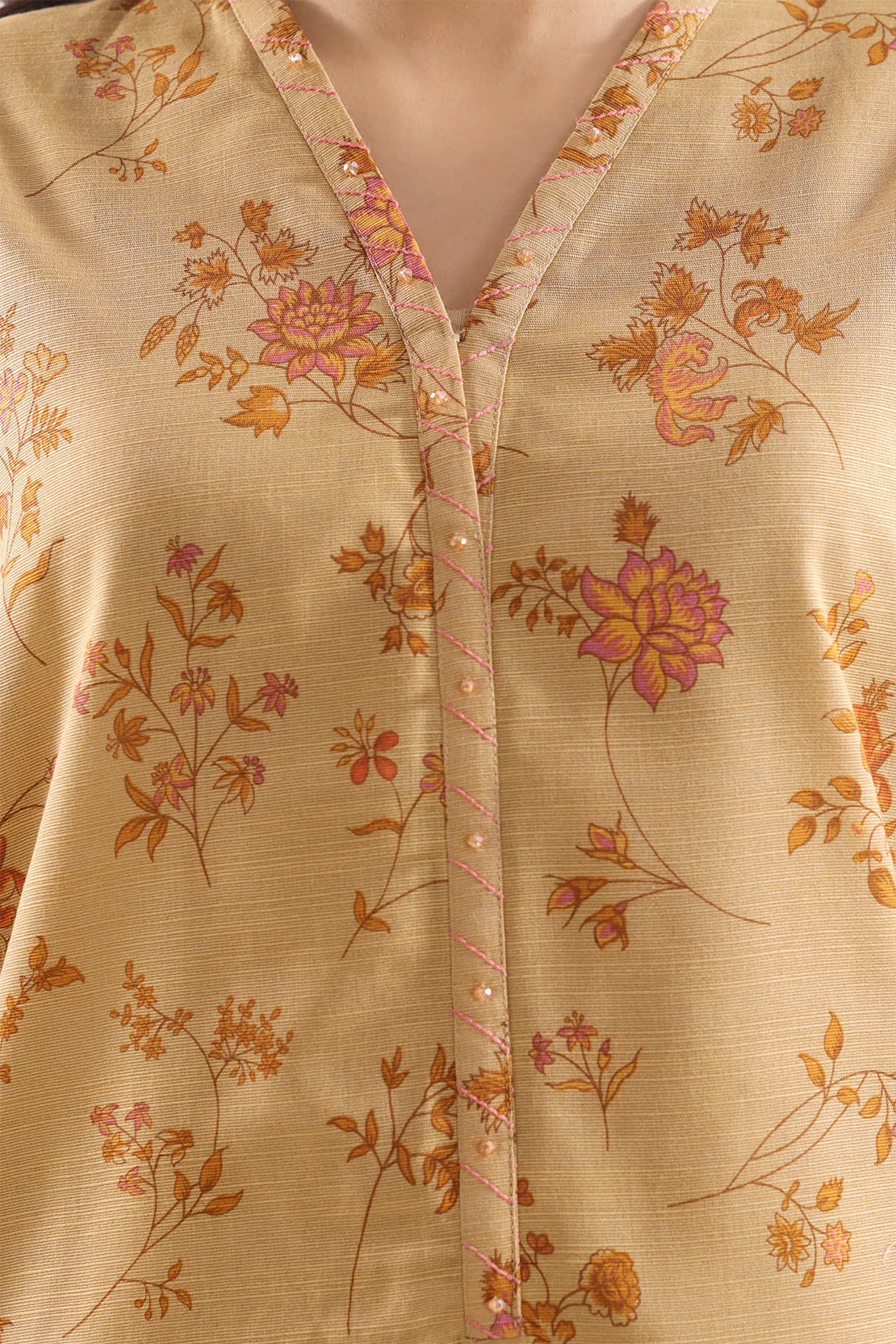 Unstitched Printed Lawn 3 Piece - Image 4