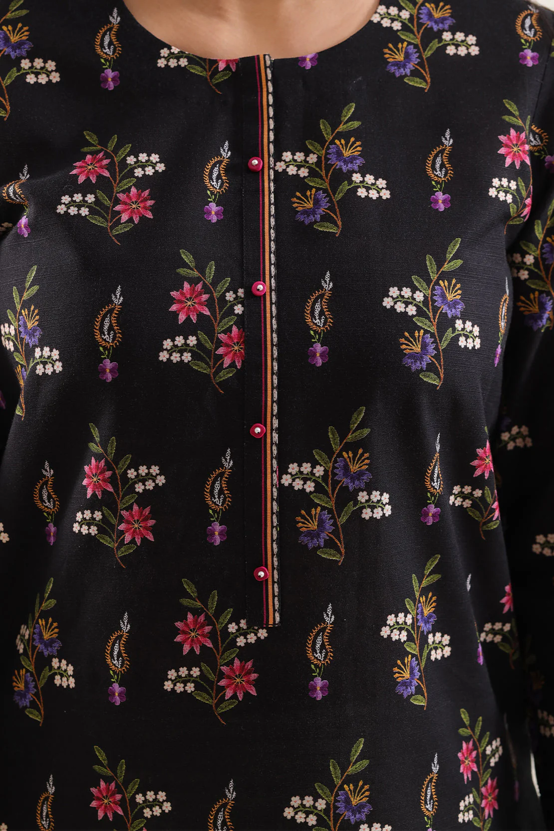 Unstitched Printed Lawn 3 Piece - Image 3