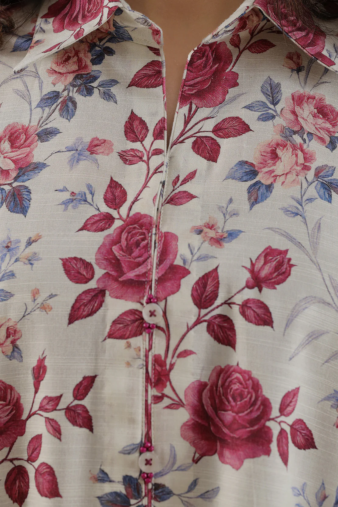 Unstitched Printed Lawn 3 Piece - Image 4