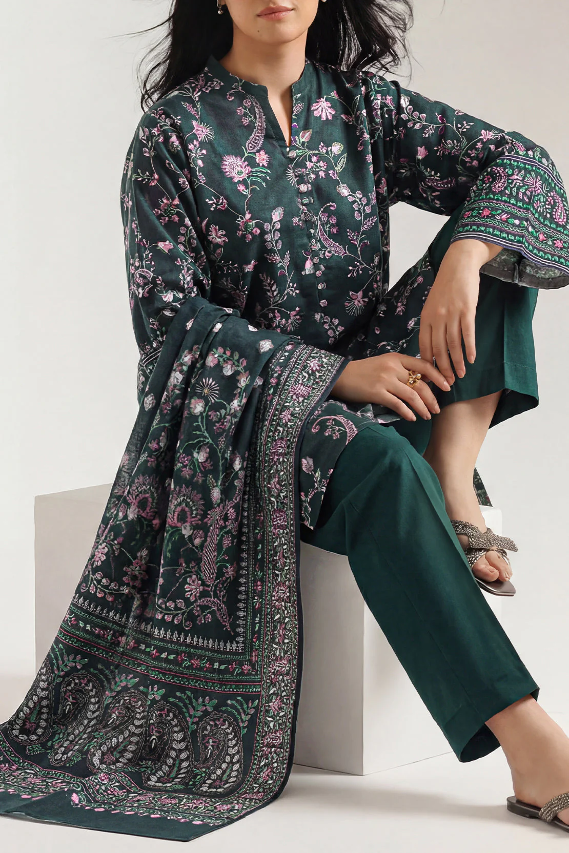 Unstitched Printed Lawn 3 Piece - Image 2