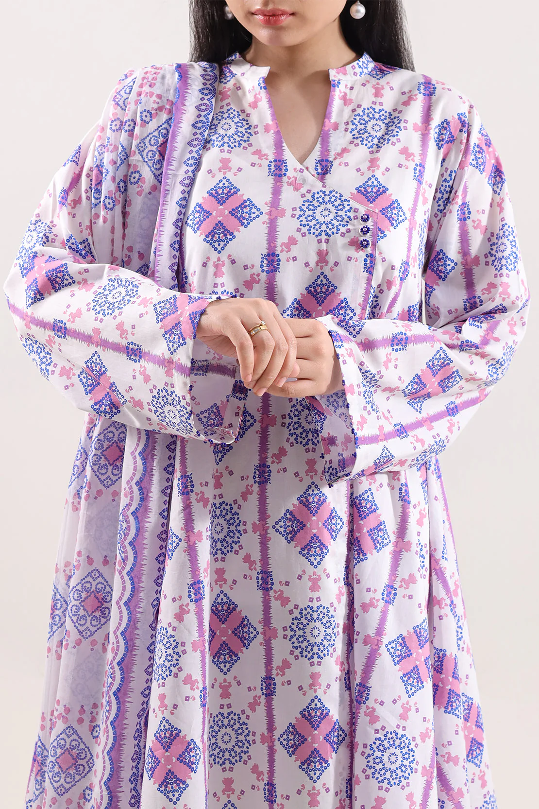 Unstitched Printed Lawn 3 Piece - Image 2
