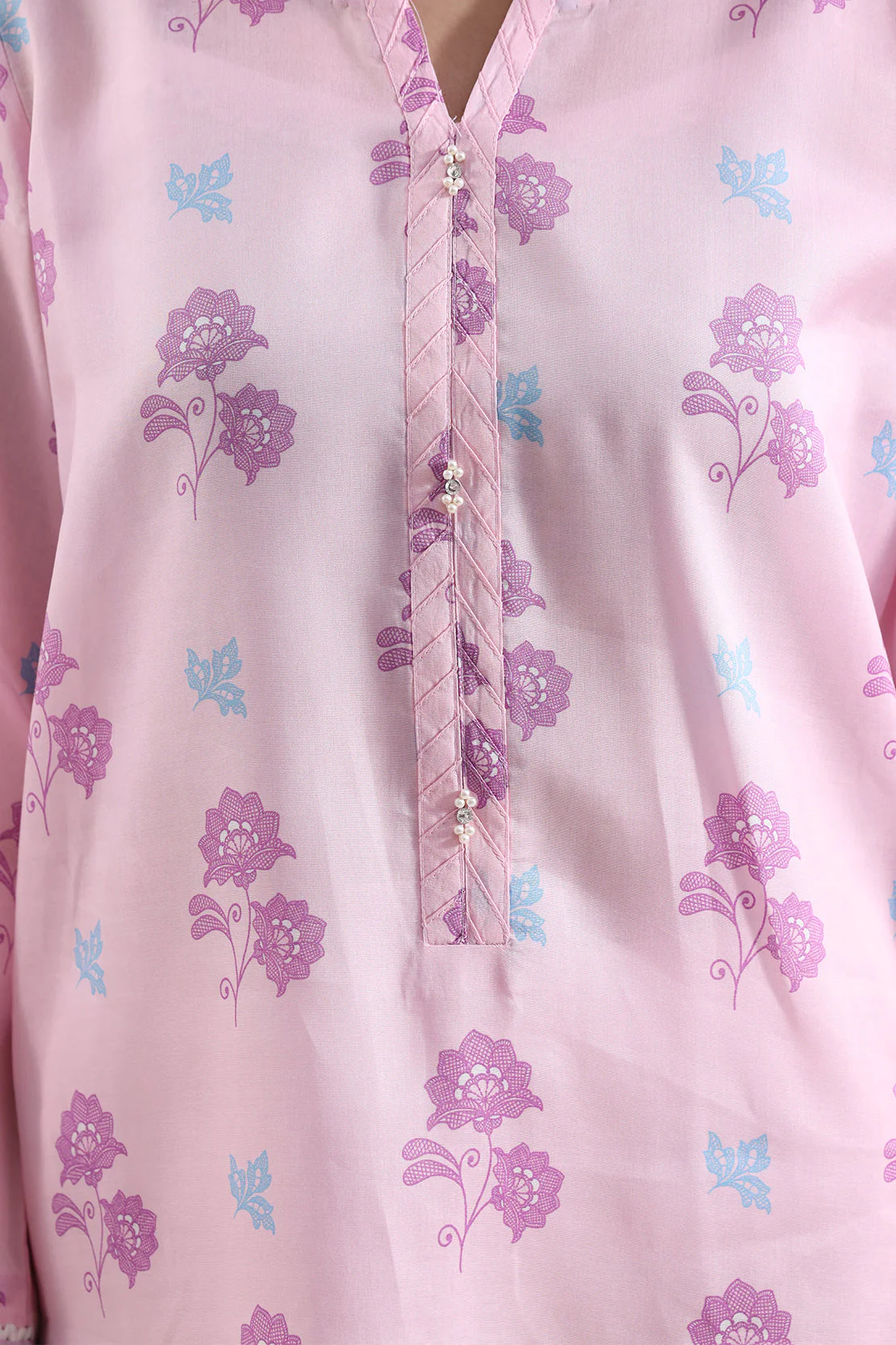 Unstitched Printed Lawn 3 Piece - Image 4