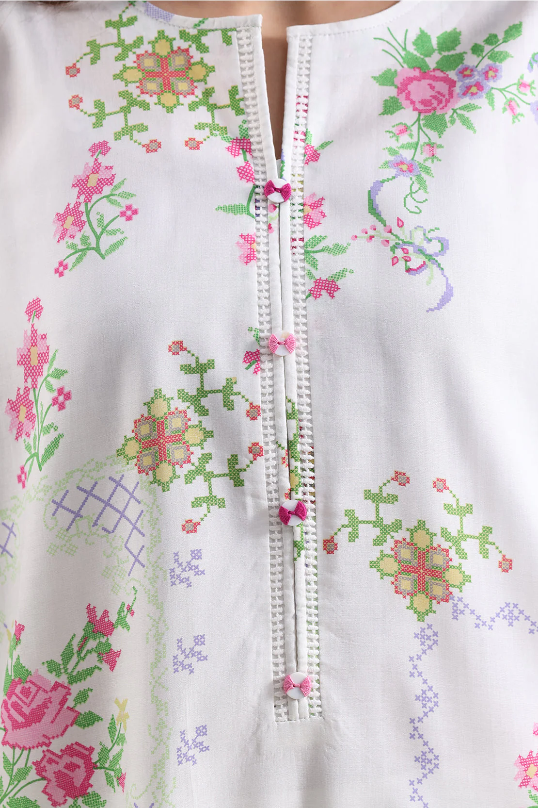 Unstitched Printed Lawn 3 Piece - Image 4
