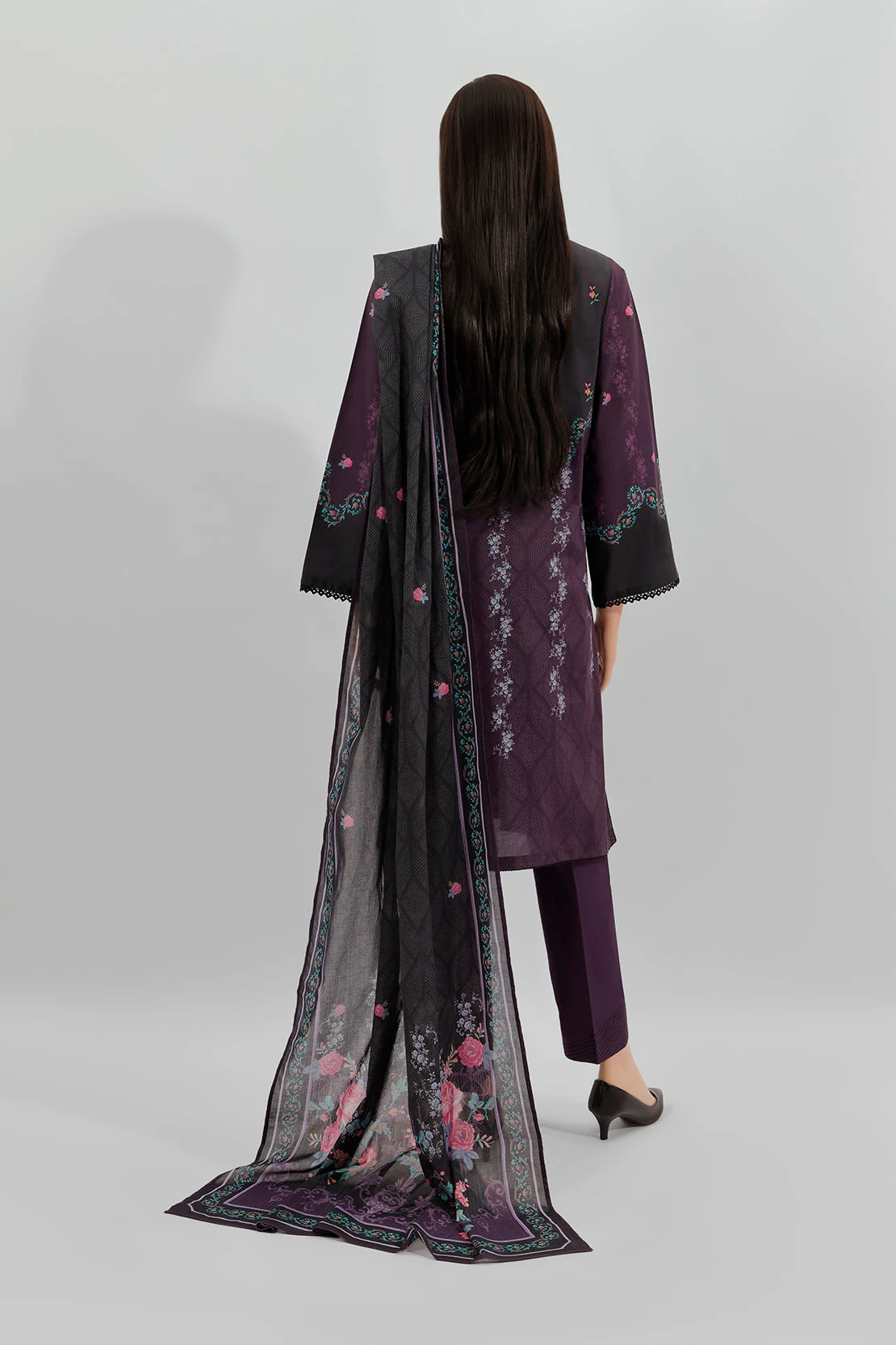Unstitched Printed Lawn Shirt - Image 2
