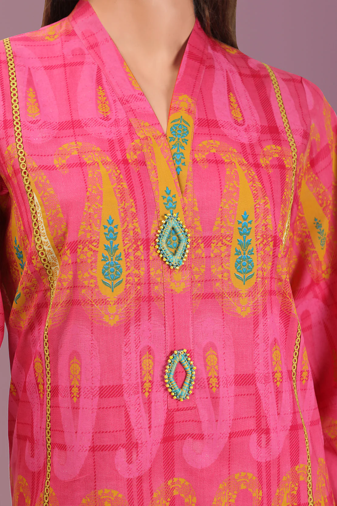 Unstitched Printed Lawn Shirt - Image 3