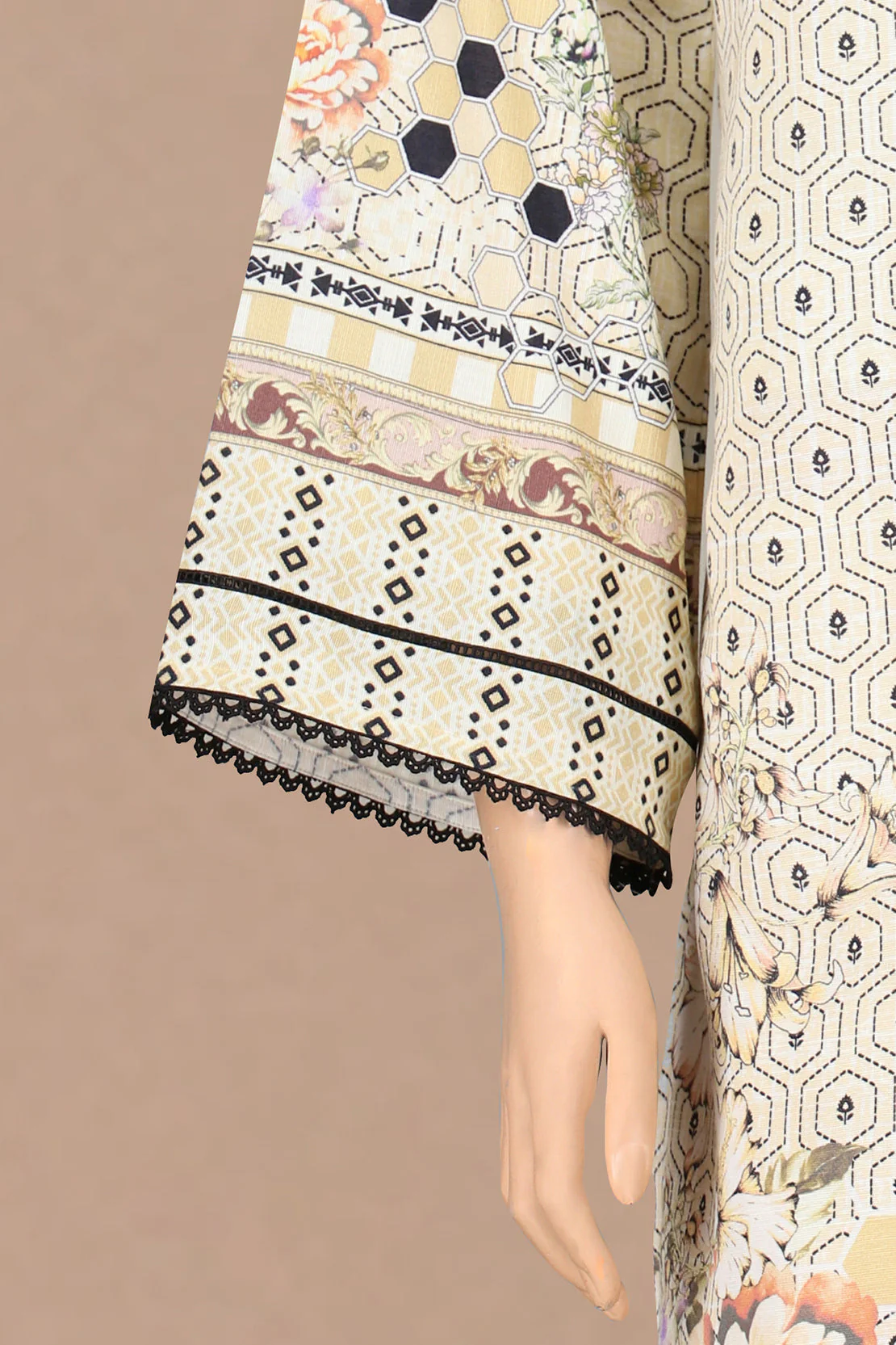 Unstitched Printed Lawn Shirt - Image 3