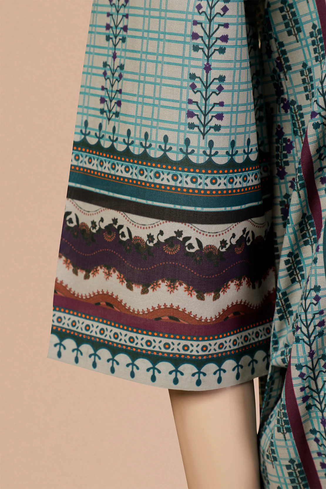 Unstitched Printed Lawn Shirt - Image 3