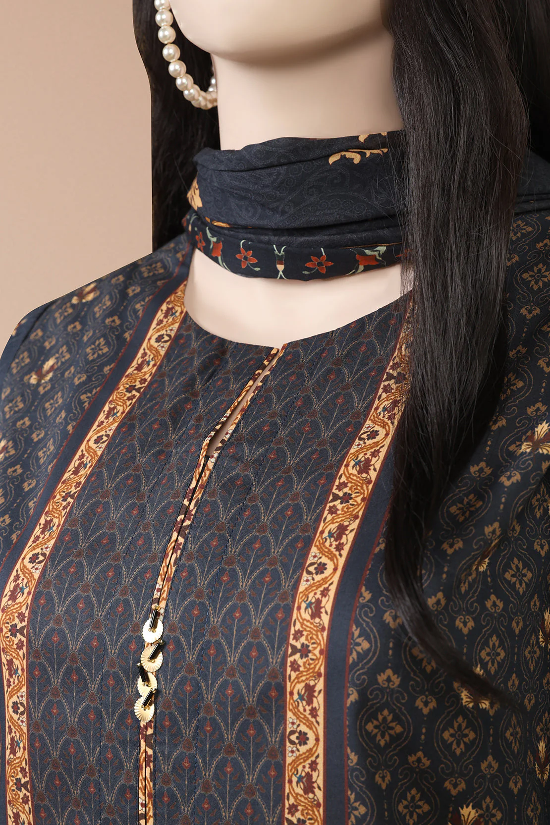 Unstitched Printed Lawn Shirt - Image 2