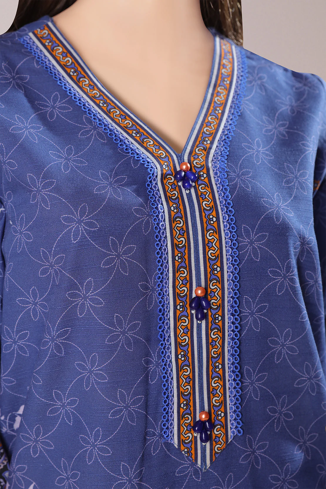 Unstitched Printed Lawn Shirt - Image 2