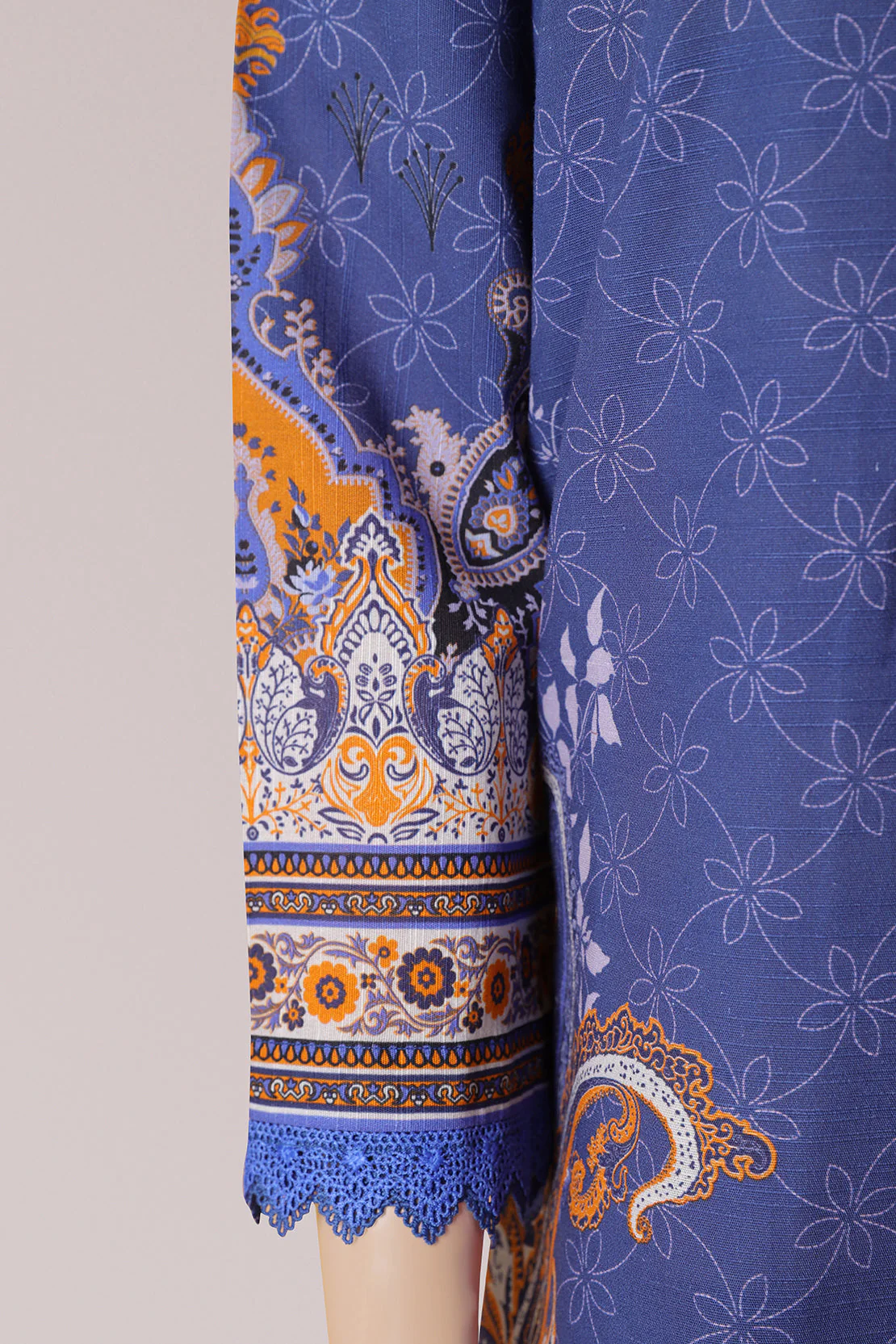 Unstitched Printed Lawn Shirt - Image 3