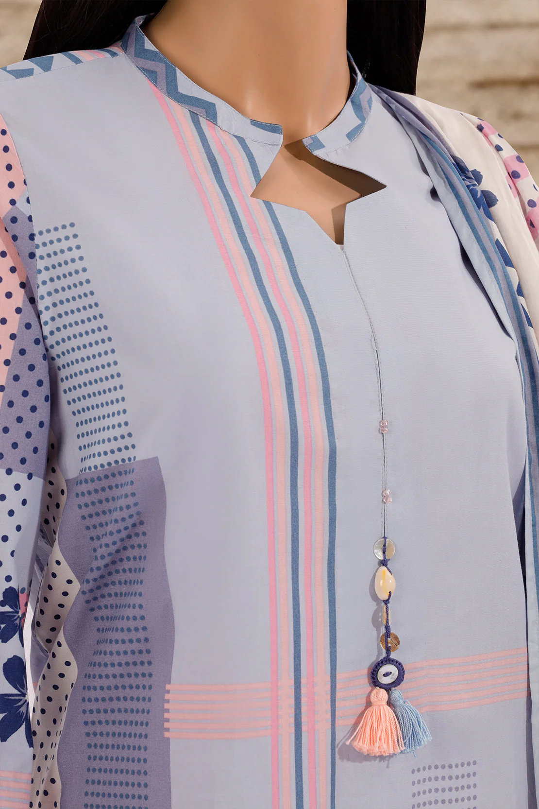 Unstitched Printed Lawn Shirt - Image 2