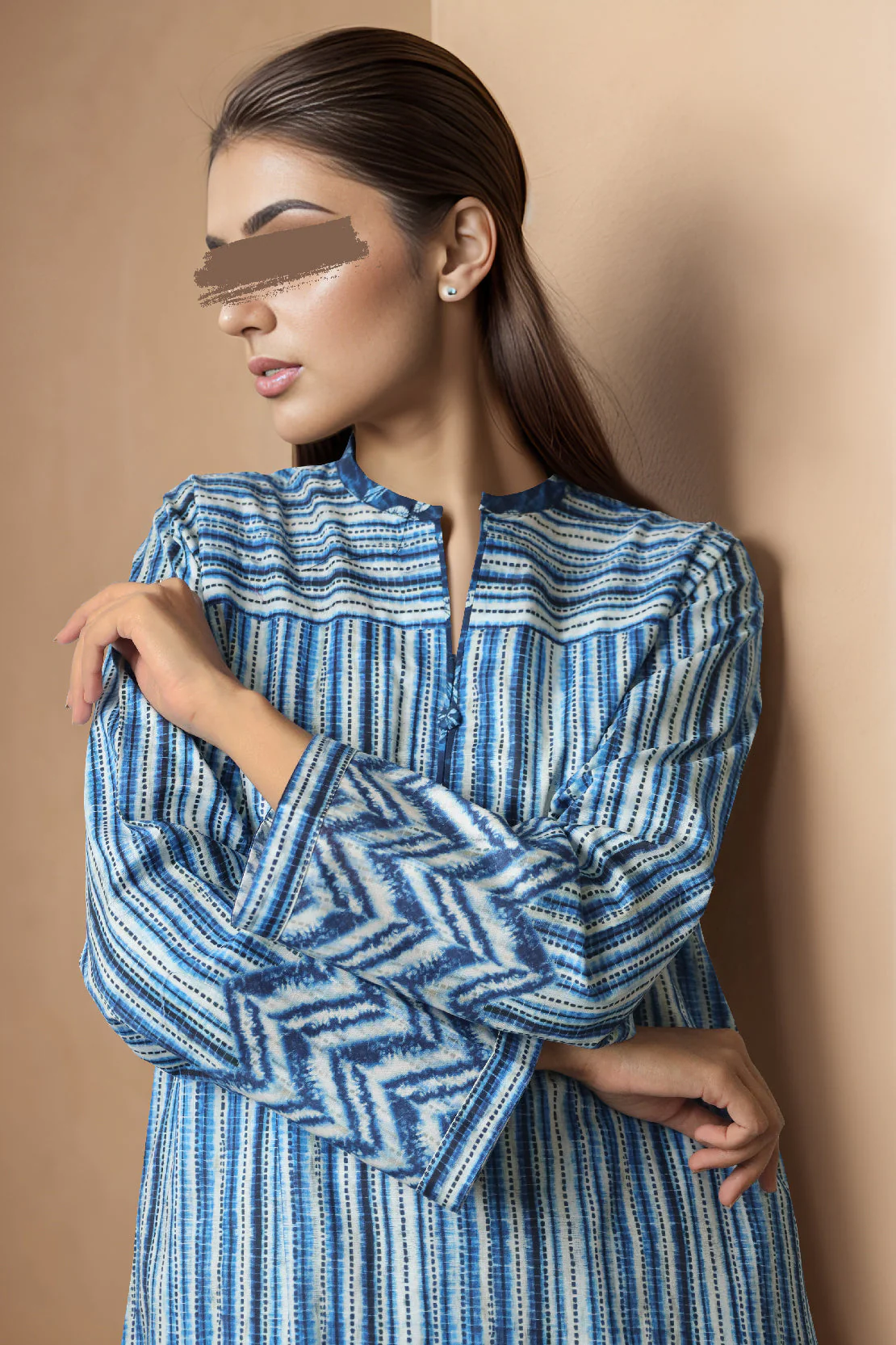 Unstitched Printed Lawn Shirt - Image 2