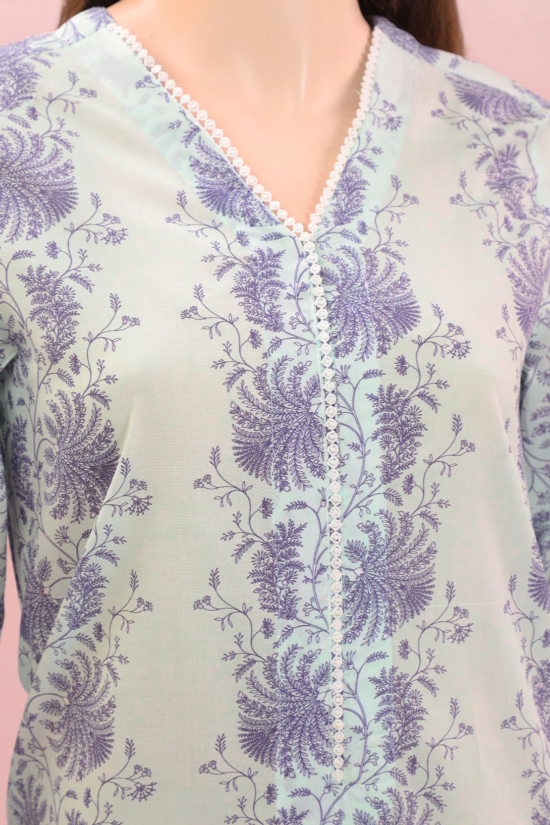 Unstitched Printed Lawn Shirt - Image 3