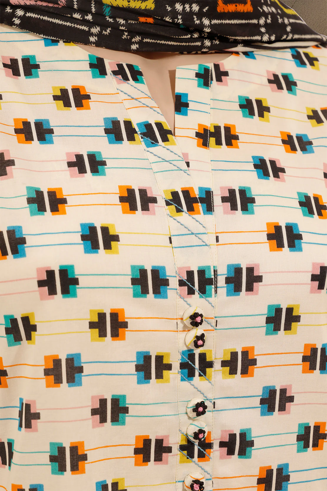 Unstitched Printed Lawn Shirt - Image 3