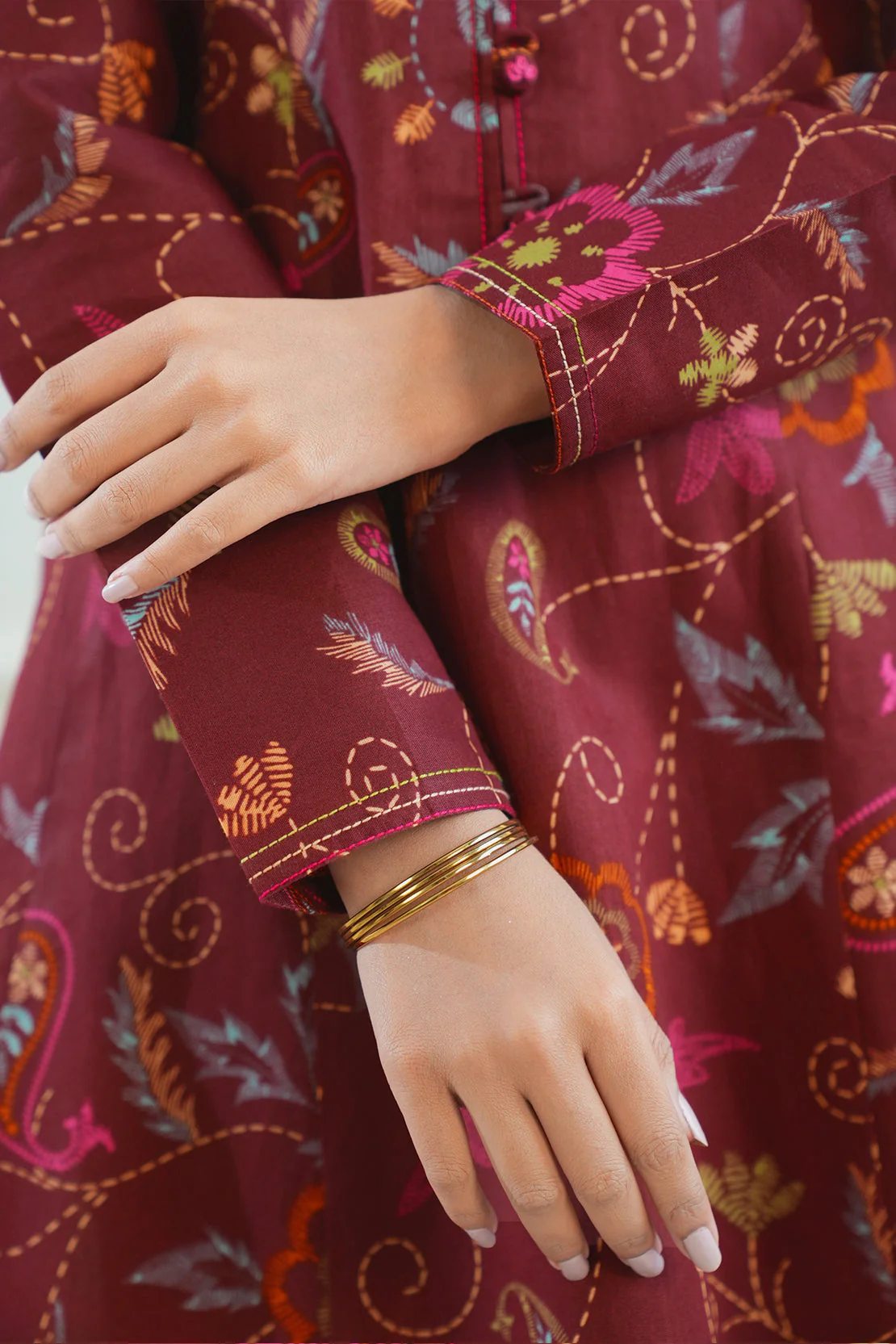 Unstitched Printed Lawn Shirt - Image 7