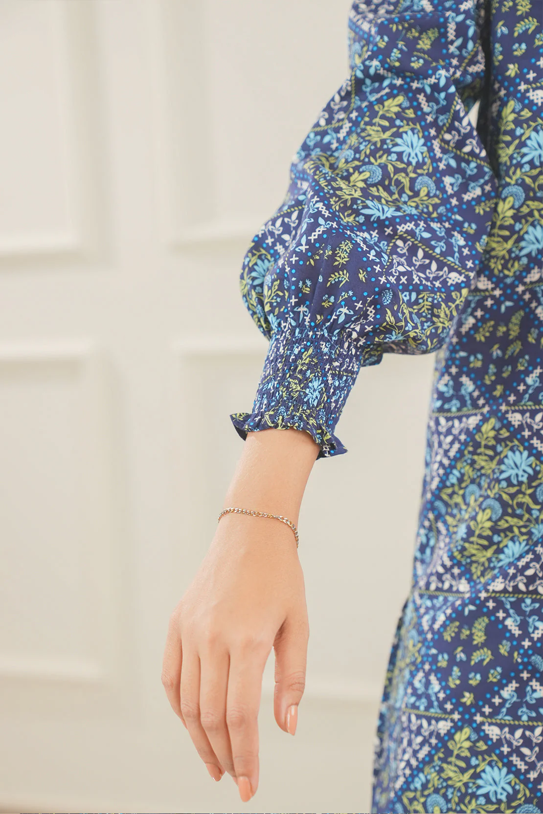 Unstitched Printed Lawn Shirt - Image 7