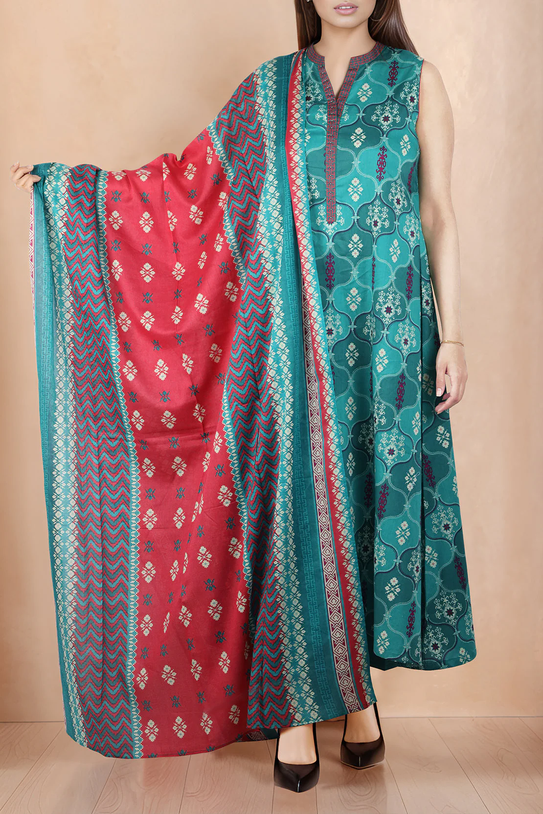 Unstitched Printed Lawn Shirt - Image 2