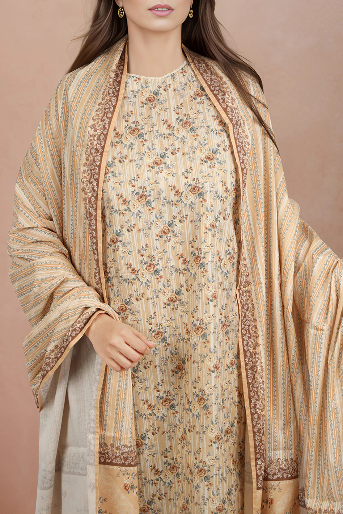 Unstitched Printed Lawn Shirt - Image 3