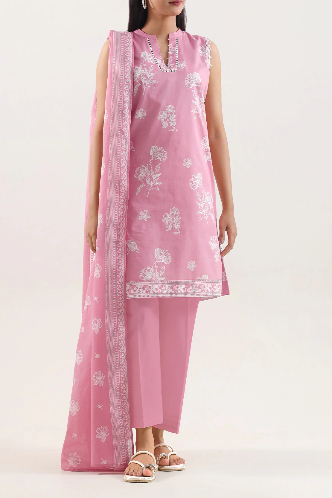 Unstitched Printed Lawn Shirt - Image 3