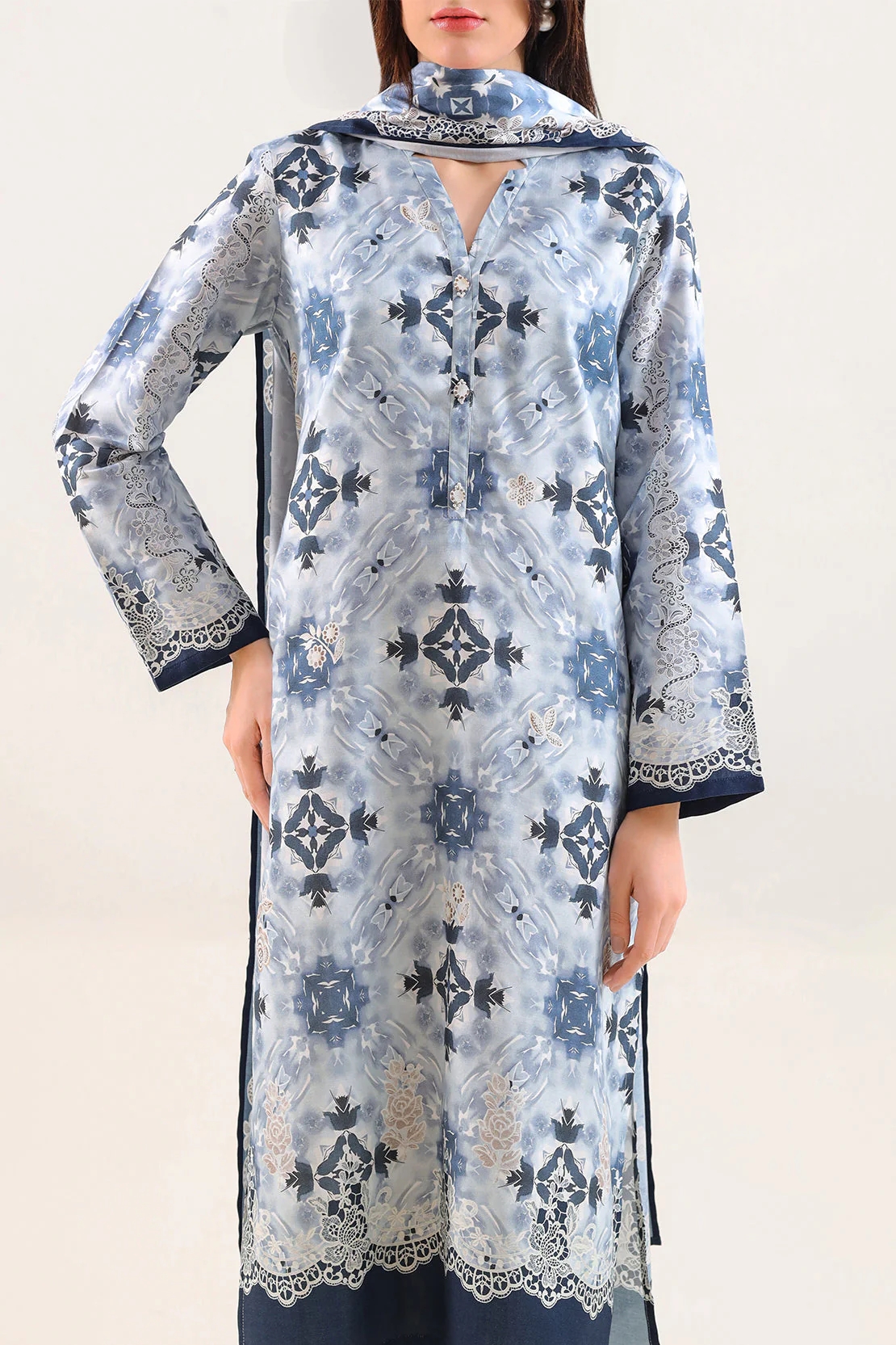 Unstitched Printed Pashmina 3 Piece - Image 2