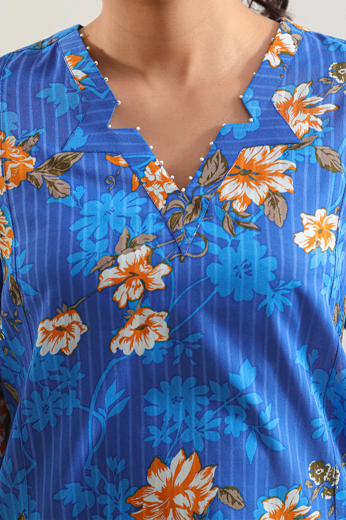 Unstitched Printed Self Strip Lawn 2 Piece (Shirt/Dupatta) - Image 4